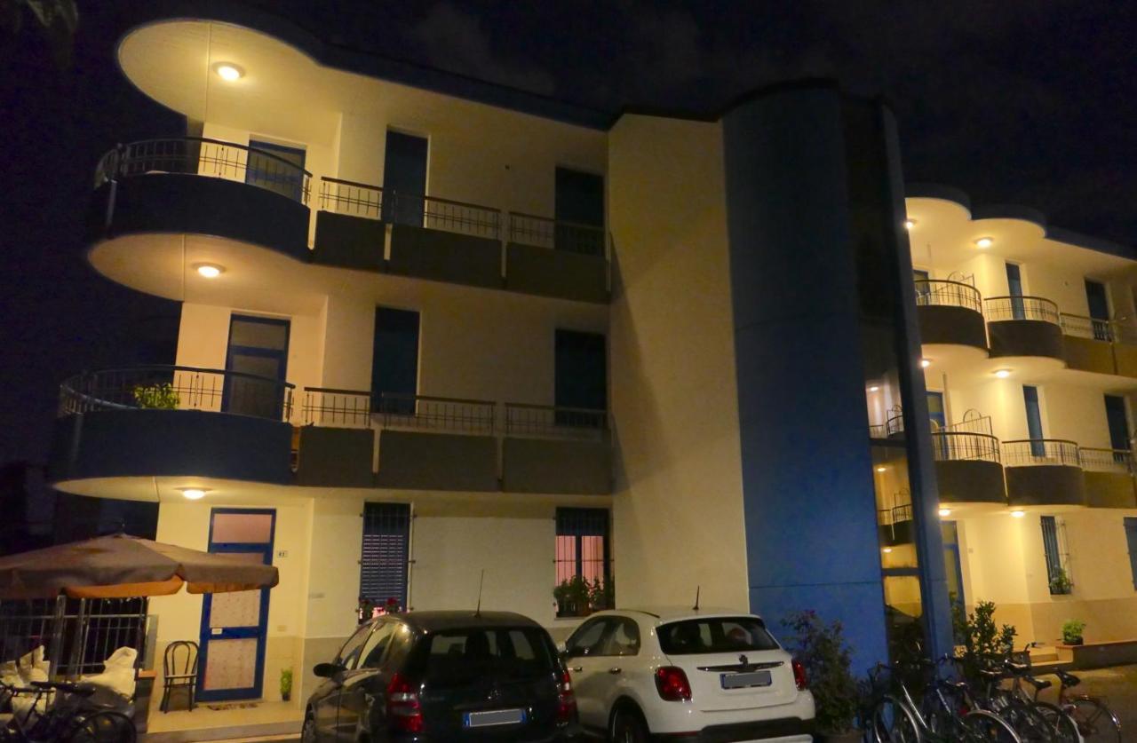 Residence Il Sole Porto Corsini Exteriér fotografie